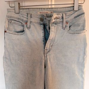 Levi’s 721 Skinny Jeans
